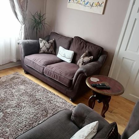 Tynant House- Modern 3 Bed House- City Centre And Free Parking Кардиф Екстериор снимка