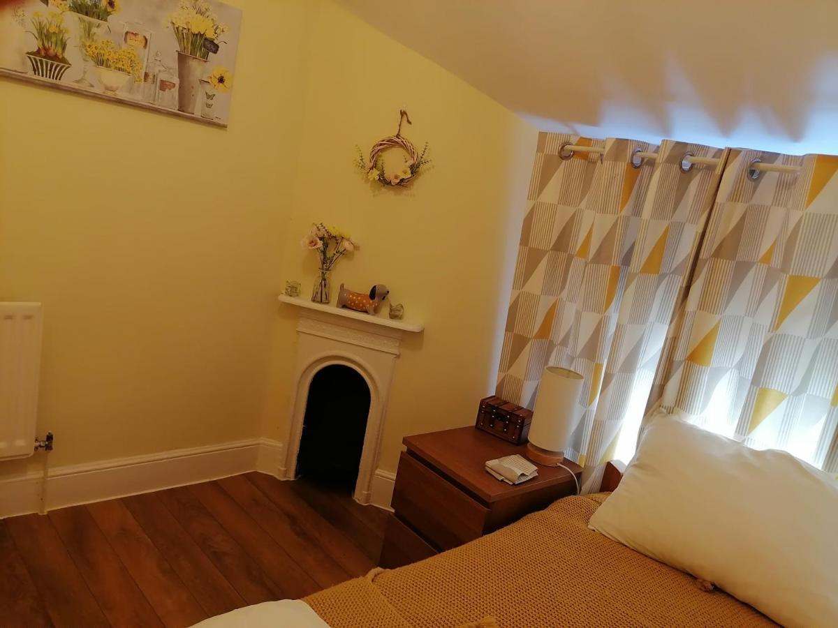 Tynant House- Modern 3 Bed House- City Centre And Free Parking Кардиф Екстериор снимка