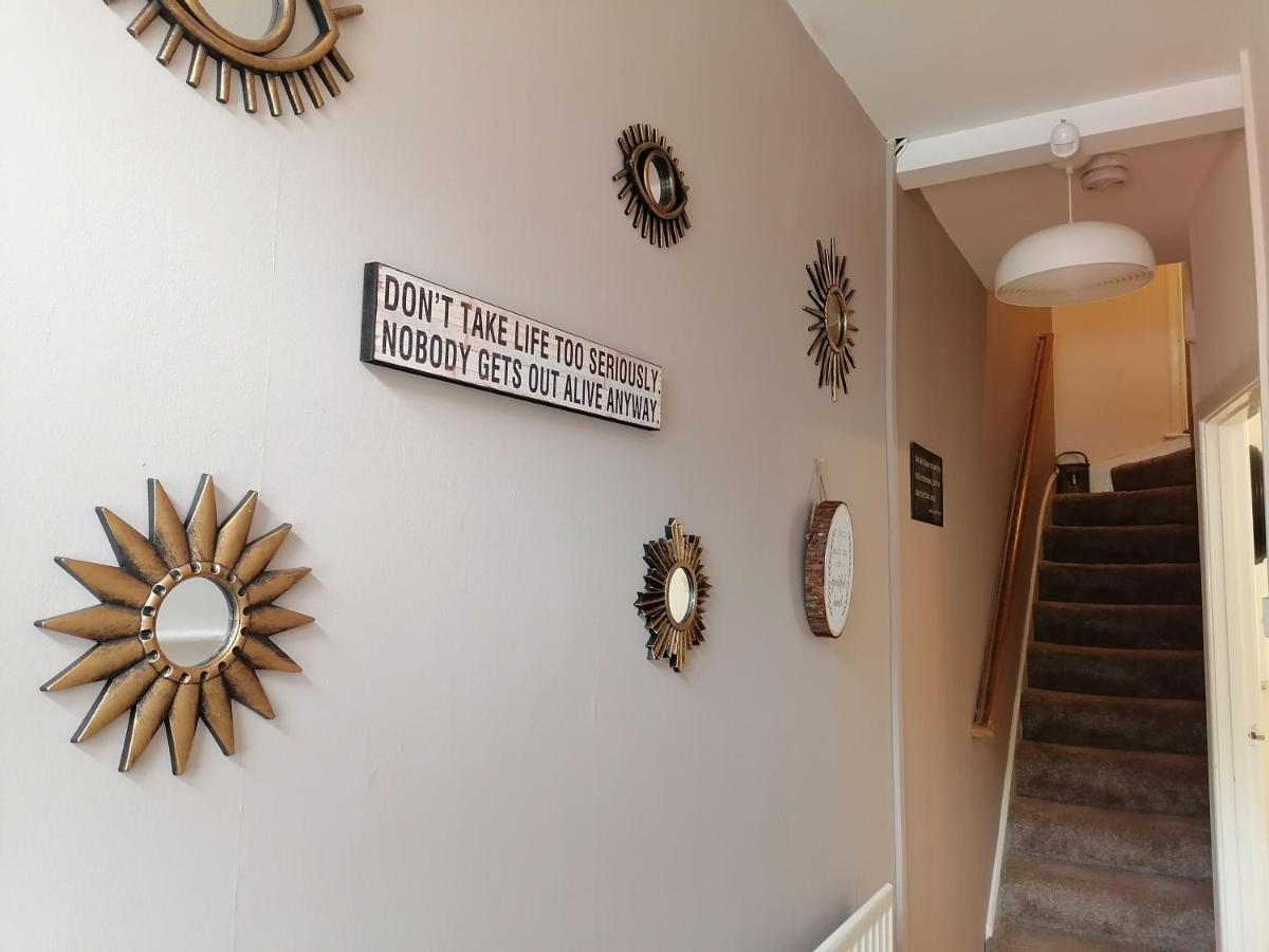 Tynant House- Modern 3 Bed House- City Centre And Free Parking Кардиф Екстериор снимка