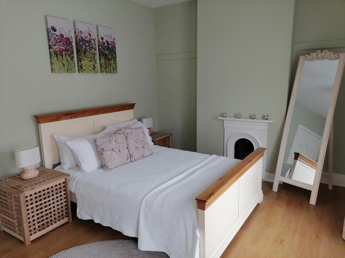 Tynant House- Modern 3 Bed House- City Centre And Free Parking Кардиф Екстериор снимка