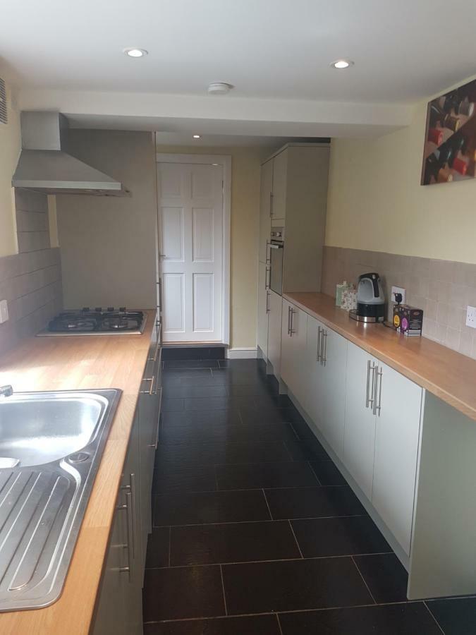 Tynant House- Modern 3 Bed House- City Centre And Free Parking Кардиф Екстериор снимка